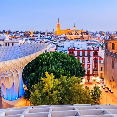 Manzana * Seville