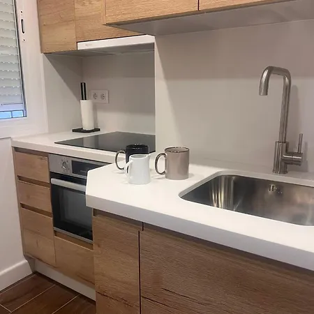 Manzana Apartment *