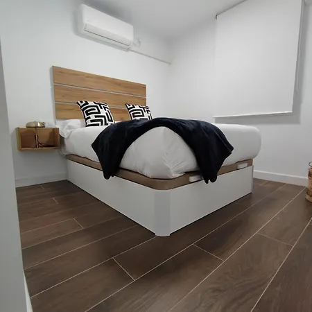 Manzana Apartment Seville